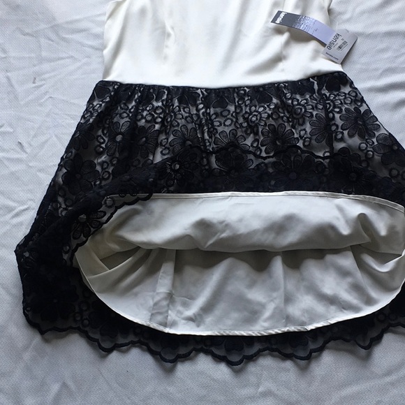 NWT Kensie dress with sequin collar. Size Large - Picture 8 of 8